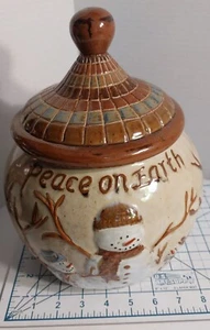 Vintage Cracker Barrel Old World Peace on Earth Christmas Holiday Cookie Jar - Picture 1 of 9