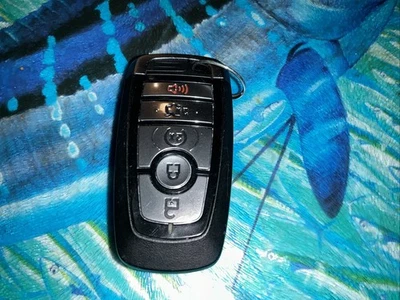 Ford mustang remote control 2021 - Image 1 of 4