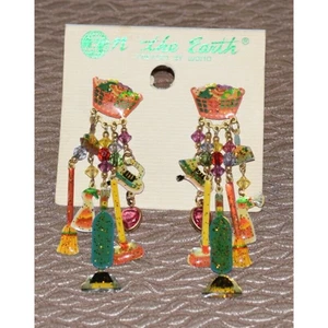 ON THE EARTH Whimsical "Housekeeping" Dangle Jewels Pierced Dangle Earrings - Picture 1 of 4