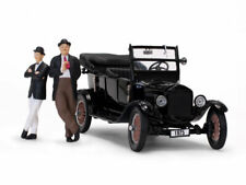 Laurel and Hardy Figures With 1925 Ford Model T 1 24 Scale Sun Star 1905