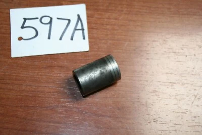 Honda VT500C 1985 sombra espaciador de rueda trasera OEM 85 F Foto 1 de 4