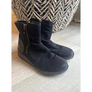 Botines Chelsea FLY London Mong Azul Marino Gamuza Cremallera Lateral Cuña para Mujer Talla 39 - Imagen 1 de 10