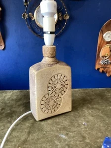 Retro lamp table lamp 1970’s Heavy 14 X 8 X 31 Cm Tall Chalk ware 2.4kg - Picture 1 of 9