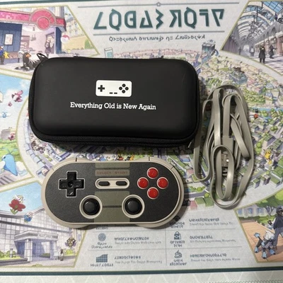 Controlador de juegos 8Bitdo NES30 Pro Bluetooth para iOS, Android, Windows y Mac OS Foto 1 de 3