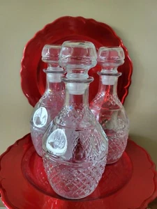 Vintage Clear Cut Wine Liquior Decanter Princess House Prescut Grapes  Crown × 3 - Picture 1 of 6