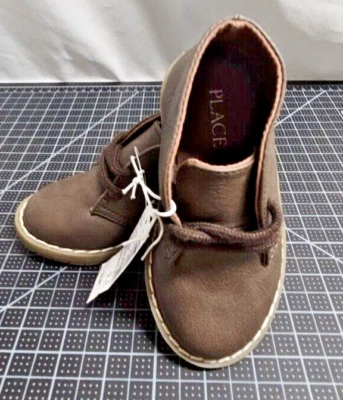 Botas de cadarço The Children's Place criança menino couro sintético marrom tamanho 7 - Imagem 1 de 4