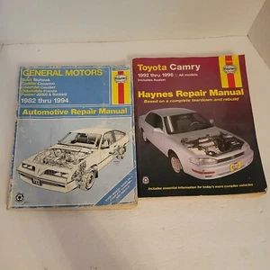 2 Haynes Repair Manuals Toyota Camry (1992-1996) GM (1982-1994) - Picture 1 of 7
