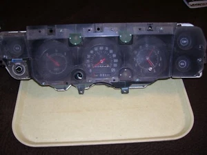 71 72 CHEVELLE MONTE CARLO SS WARNING LIGHT GAUGE CLUSTER COLUMN SHIFT ROUND POD - Picture 1 of 6