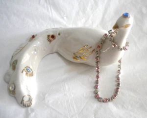 Pretty Bird in Peacock family White Ceramic with Rhinestones & a necklace Box05 - Picture 1 of 5