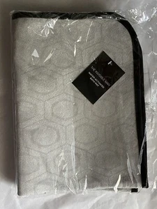 "Alfombra de baño activada por agua con caja de miedo exclusiva para botín The Invisible Man 25"" x 18" - Imagen 1 de 2