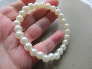 BRAZALETE ELÁSTICO VINTAGE BONITO VIDRIO IMITACIÓN PERLAS IDEA DE REGALO DÍA DE SAN VALENTÍN - Imagen 1 de 4