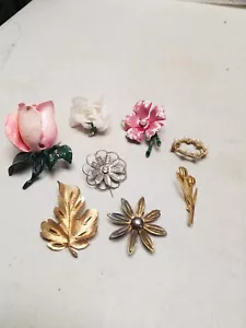 8 Women's Brooches (M) - Picture 1 of 10