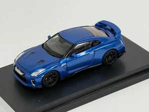 1/64 Motorhelix Nissan Skyline GT-R R35 Nismo Track Edition in Blue MIX2 - Picture 1 of 7