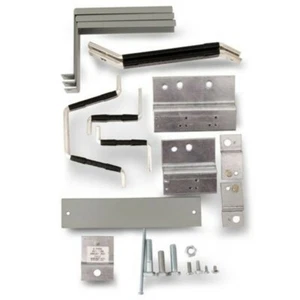 Hardware de montaje General Electric TED1DPK 15-150A 600V 3P para interruptores TEB/TED - Imagen 1 de 1