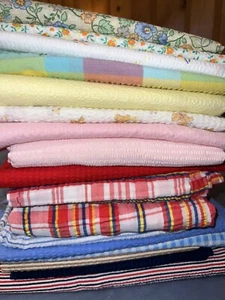 15 lots cotton seersucker fabric bolt cuts and remnants, very large & small pcs - Picture 1 of 24