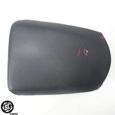 2003 2004 TRIUMPH DAYTONA 600 BANCO TRASEIRO DO PASSAGEIRO - Imagem 1 de 4