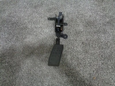 Cadillac SRX 2004-2009 fijo usado acelerador pedal sensor estándar APS185 Foto 1 de 3