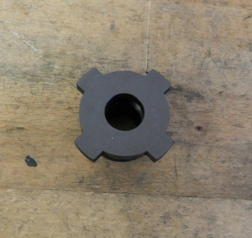 Clark Forklift Case tractor Continental I4 engine new water pump seal Y400K335 - Image 1 of 1