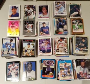 HUGE MLB 100 Baseball Card Team Lot: Minnesota Twins HOF, RCs, Stars, Inserts - Picture 1 of 16