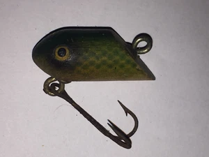 Vintage Moonlight Eat Us Fishing Lure Fly Rod - Picture 1 of 4