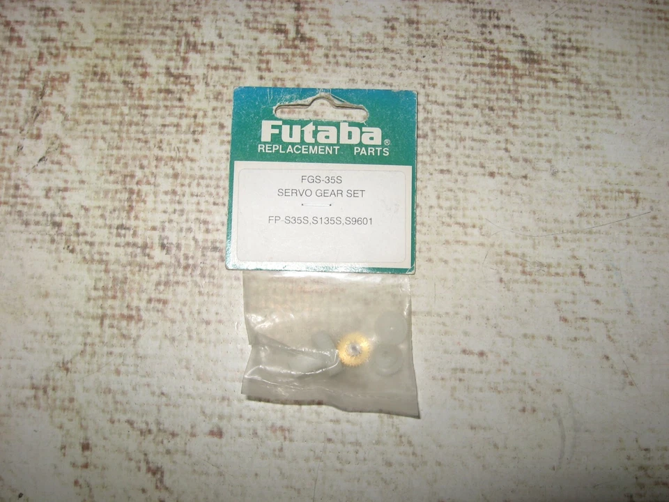 RC Futaba Servo Gear Set FGS-35S - Image 1 of 1