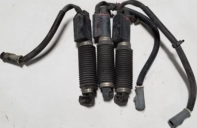 1993 94 95 96 97 1998 Lincoln Mark VIII Air Suspension Height Level Sensor Set - Image 1 of 4