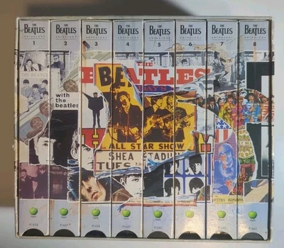 The Beatles Anthology - Complete VHS Box Set - French Subtitles  - Image 1 of 3