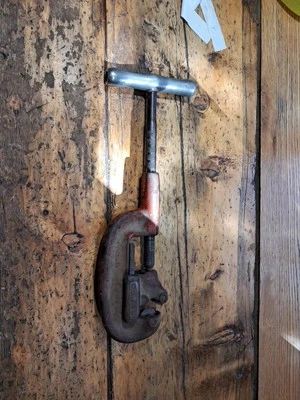 Ridgid No. 2a 1/2"  To 2"   Heavy Duty Four Wheel Pipe Cutter Pipe K63 - Image 1 of 4