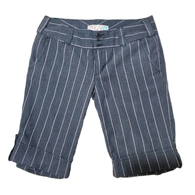 Women's Y2K ROXY Bermuda Shorts Size 9 Walking/City Shorts  Short Trousers - Image 1 of 4