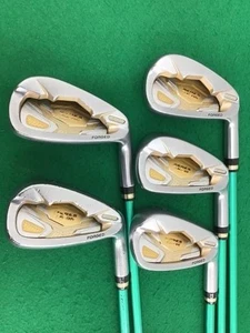 HONMA BERES IS-05 Iron Set 6-PW 5pcs Carbon Shaft Regular Japan Golf Club Good - Picture 1 of 6