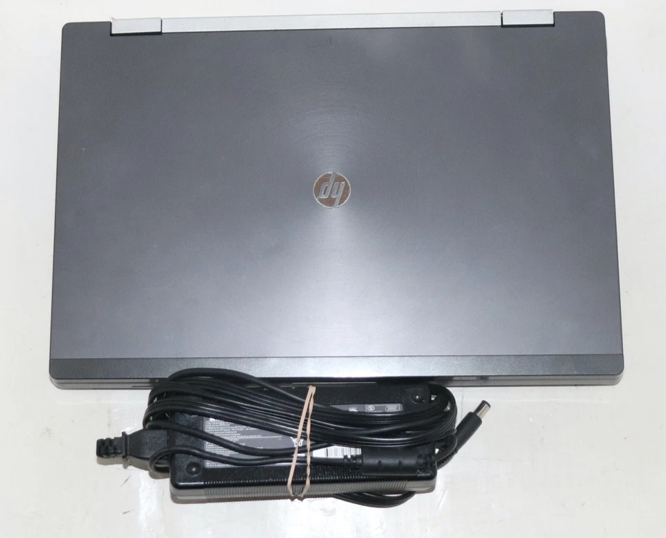HP EliteBook 8560w |Intel Core i5@2.60 GHz|8GB RAM |256GB SSD|WIND 10 Pro|Webcam - Image 1 of 4