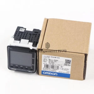 New Omron Temperature Controller E5CC-RX2ASM-800 100-240VAC - Picture 1 of 4
