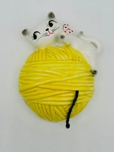 Vintage Holt Howard Cozy Kitten Cat String Twine Holder Yellow Yarn Pink Bowtie - Picture 1 of 10