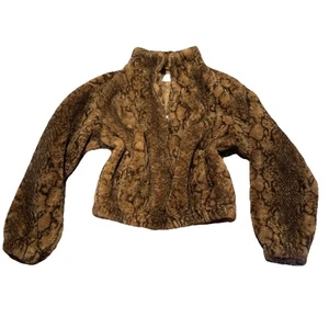 Oli And Hali Fuzzy Sherpa Pullover Animal Print Faux Fur 1/4 Zip Medium - Picture 1 of 7