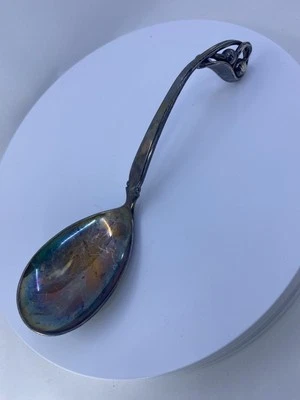 Cuchara de servir elegante 925 de colección Dinamarca W&S Sorenson hoja y Beeey Foto 1 de 4