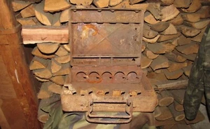 Original-Authentic WW2 WWII Relic German Military Interesting Box Wehrmacht #1 - Picture 1 of 9