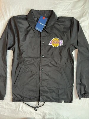 Chaqueta de calentamiento Fanatics NBA Los Angeles Lakers negra Buttondown nueva con etiquetas talla pequeña Foto 1 de 4