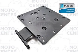 PORTATARGA PIAGGIO BEVERLY 300 4T/4V HPE ABS E5 ('21-'22) - BEVERLY 400 4T/4V H - Picture 1 of 1