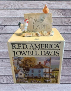 Vintage Lowell Davis Counter Sign for MR. LOWELL'S FARM Chickens RFD America Box - Picture 1 of 6