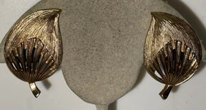 Orecchini Vintage Tono Oro Foglia Clip On Gioielli YB-78 - Foto 1 di 7