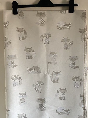 Fox Textured Canvas Upholstery Fabric Remnant Piece 88 cm X 2 m - Image 1 of 4