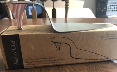 Pampered Chef Pink Zebra High Heel Pie Cake Slicer Magnetized Heel RETIRED￼ - Image 1 of 2