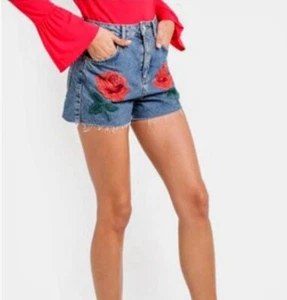 Topshop Mom Jean Shorts Womens Size 8 High Rise Embroidered Rose Raw Hem Denim - Picture 1 of 7