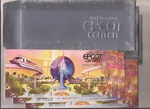 1982 WDW EPCOT CENTER BOLETO CONMEMORATIVO DE DISNEY DÍA DE APERTURA EN MANGA EN RELIEVE - Imagen 1 de 6