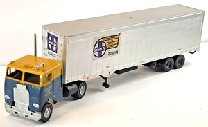 HO Scale Athearn #5490 Freightliner Santa Fe Trailways Tractor w/40' Trailer - Picture 1 of 16