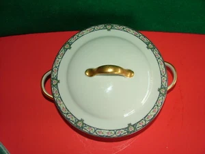 WG & CO. WM GUERIN , PINK ROSES, BLUE SCROLLS ON RIM ROUND COVERED VEGETABLE - Picture 1 of 11
