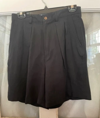 Bermuda feminina Tommy Bahama de seda preta tamanho 12 (30W) cintura alta, plissada vintage - Imagem 1 de 4