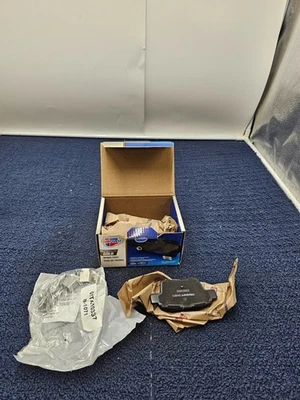 Conjunto de pastillas de freno traseras de cerámica para Ford Taurus 2008-2009 GNAD1071 Foto 1 de 4