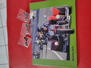 Boom Trikes KATALOG v.2013 mit 3 Ansteckpins - Bild 1 von 2