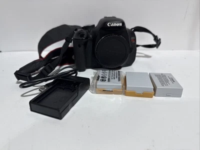 Canon EOS Rebel T3i Cuerpo 3 Baterías y Cargador DS126311 18 MP Funciona Muy bien! Foto 1 de 4